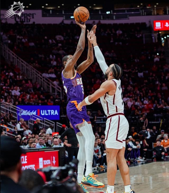 火箭大胜魔术，奥拉迪波狂砍分力压对手！