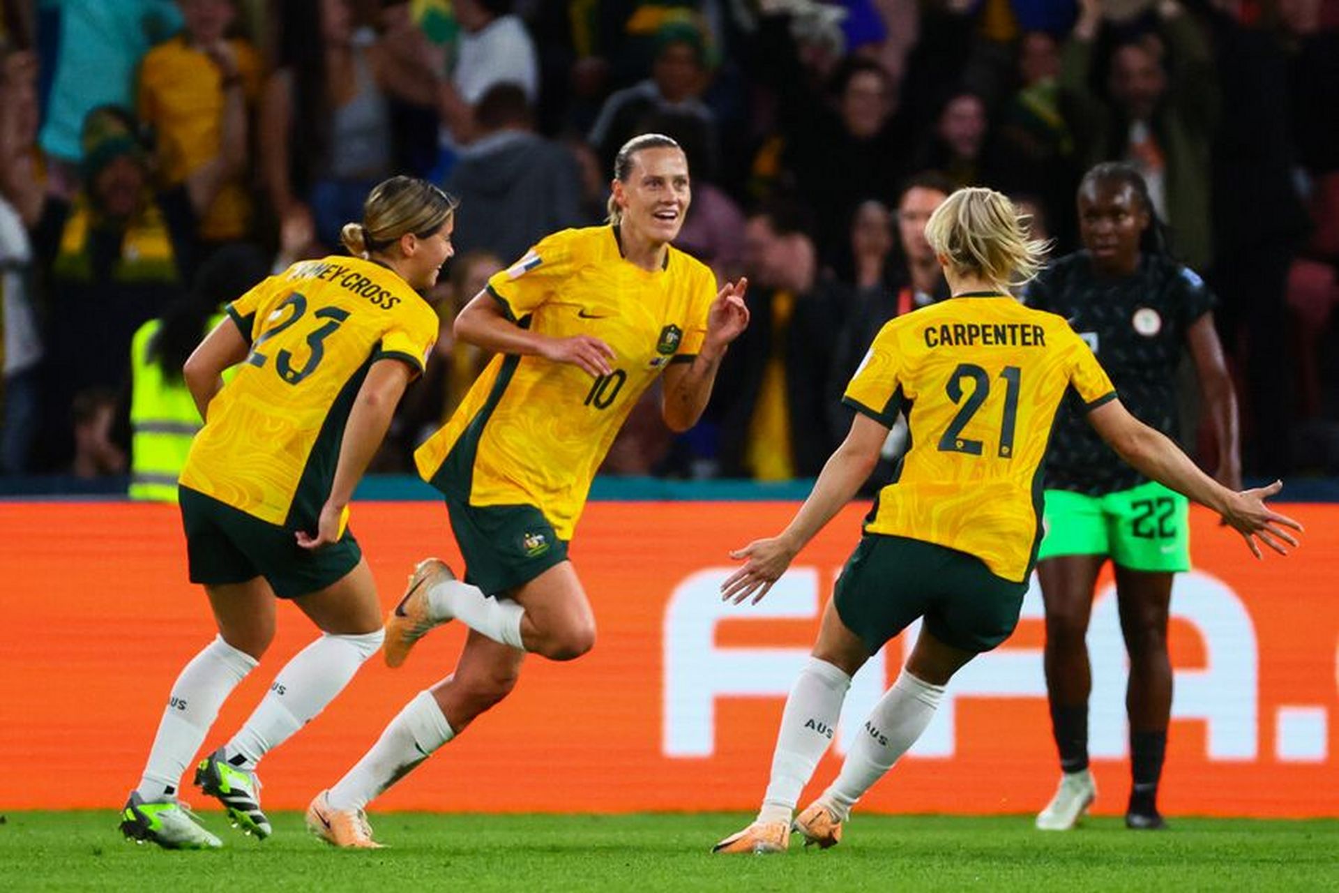 关于意大利女足-击败尼日利亚夺得季军的信息