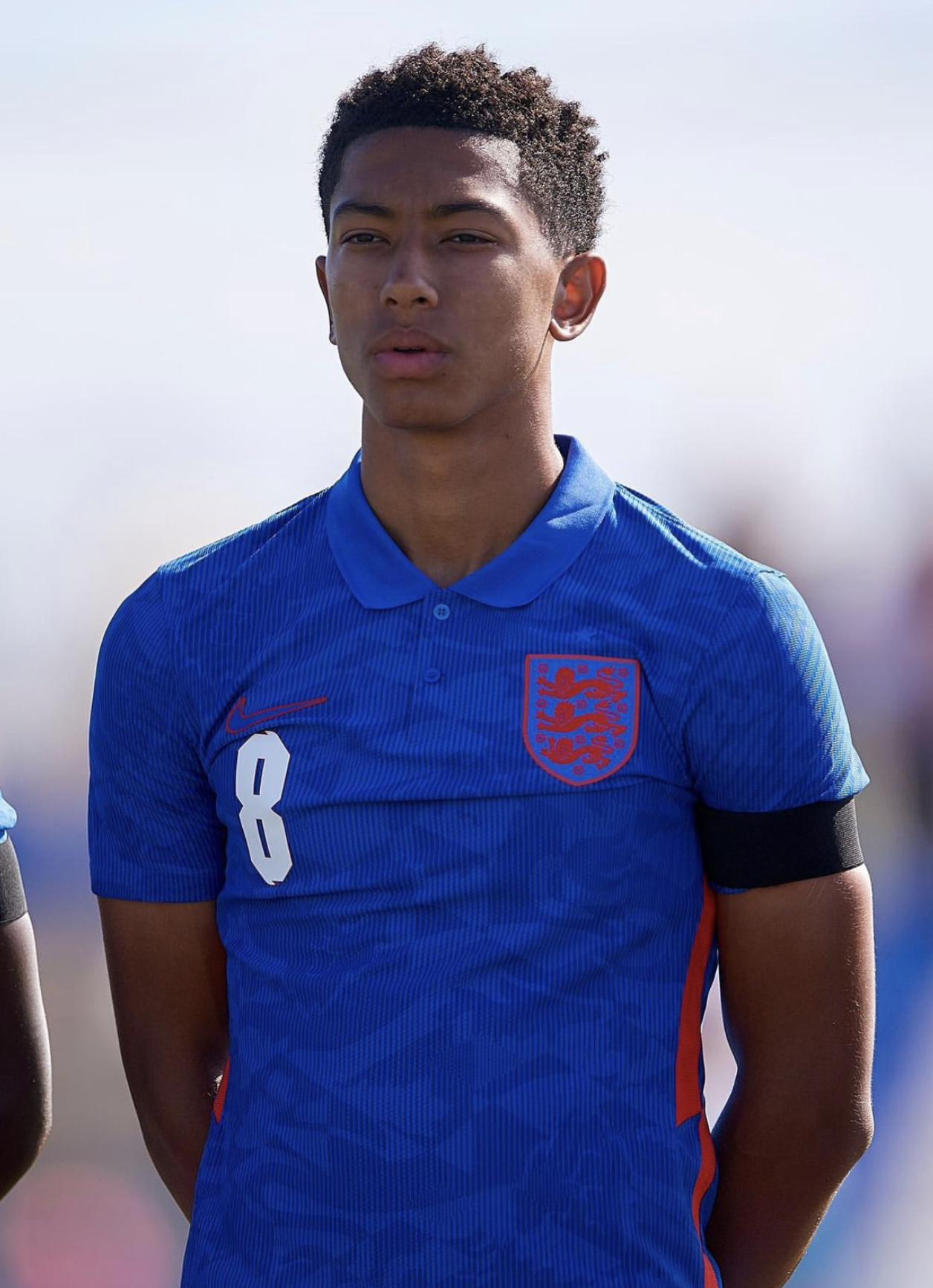 贝林厄姆错失单刀球，AC米兰门将神勇扑救成最大功臣！