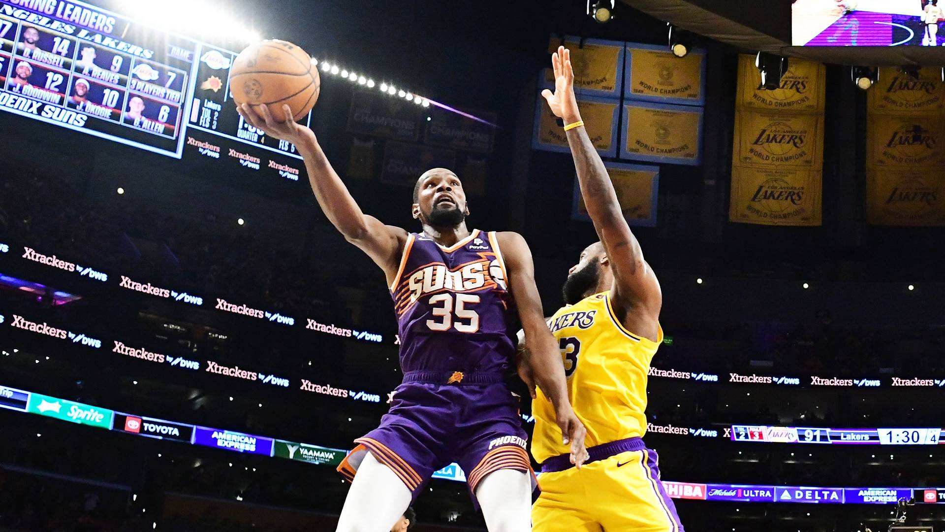  杜兰特连续二十场比赛得分超过精彩发挥，瑞士队挑战极限！